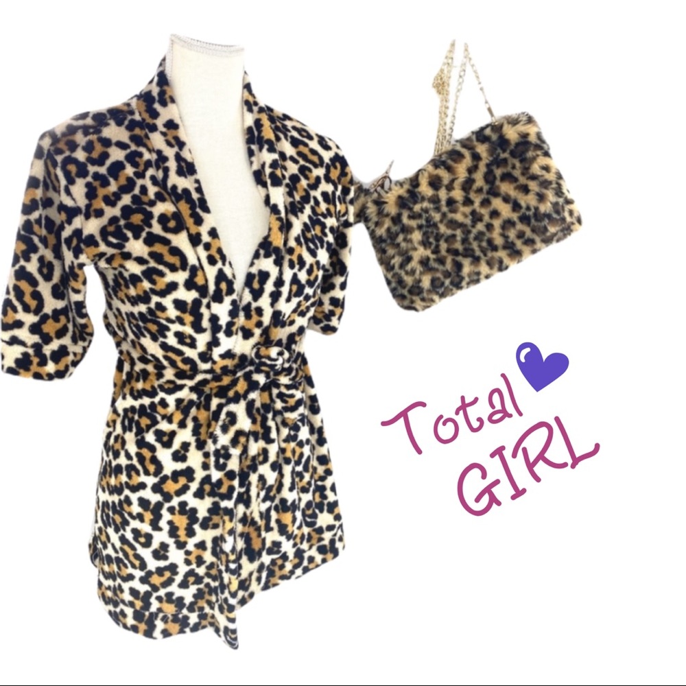 Total Girl  kids robe leopard print Robe